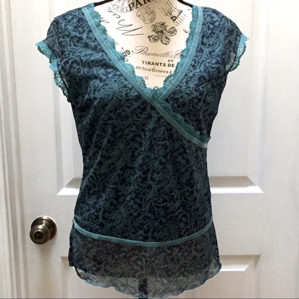 DKNY blue & green layered Lacey blouse